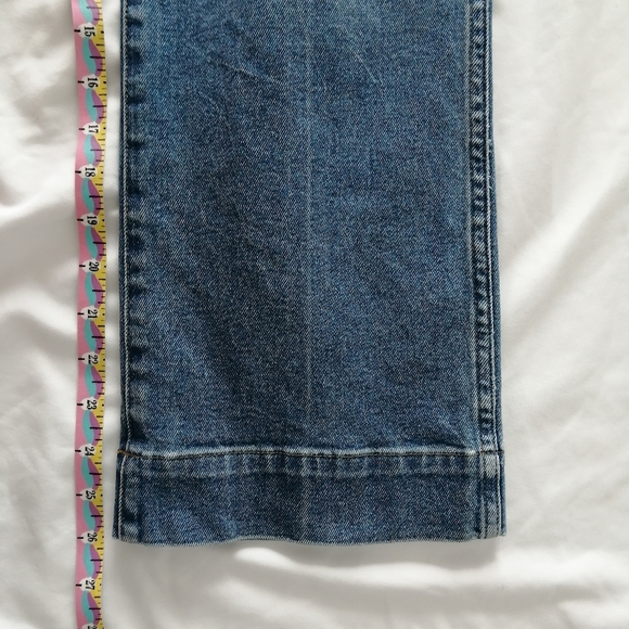 Khaite Raquel Patch Pocket Crop Flare Jeans In Vintage Blue 30 - Picture 15 of 16